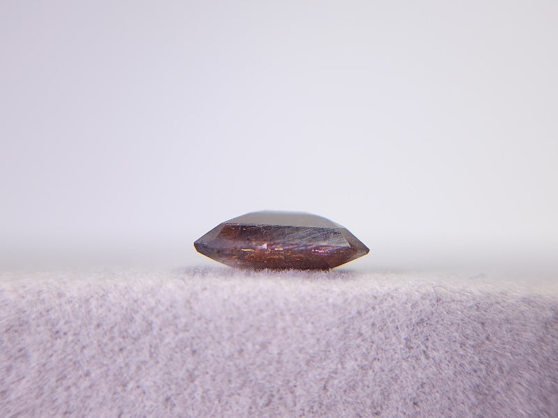 0259　アイオライトサンストーン　1.43ct