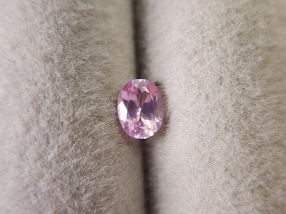 0458-1-1　ピンクスピネル　0.38ct