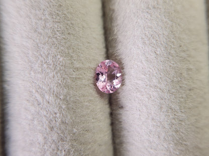 0458-1-3　ピンクスピネル　0.33ct