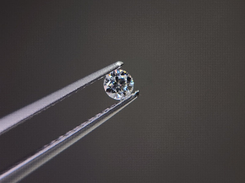 【500円均一】2/23新着！　合成モアッサナイト　0.09ct　4