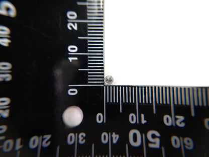 【500円均一】2/23新着！　合成モアッサナイト　0.09ct　4