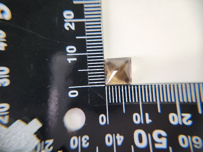 【500円均一】2/23新着！　スモーキークォーツ　2.42ct　8