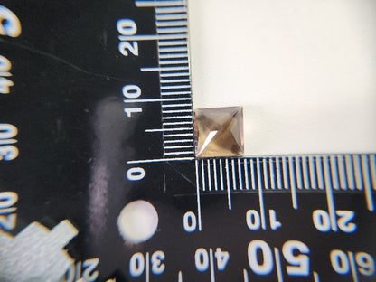 【500円均一】2/23新着！　スモーキークォーツ　2.42ct　8