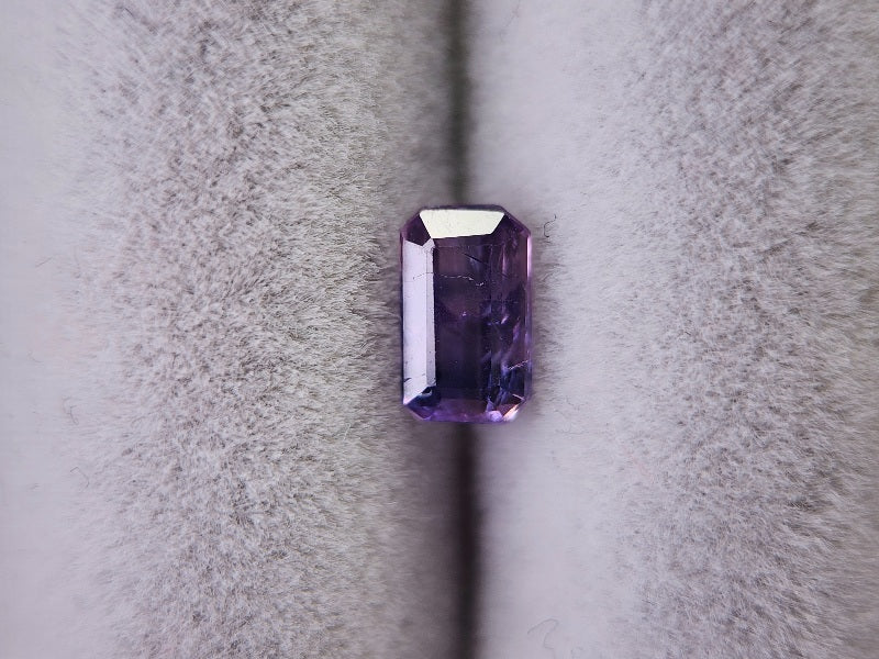 0293 ウィンザーサファイア　0.65ct