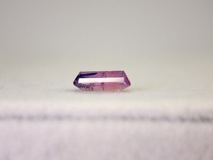 0302 ウィンザーサファイア　0.94ct