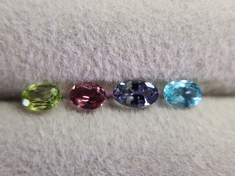 SET-mix-4 ミックスカラーストーン４石セット