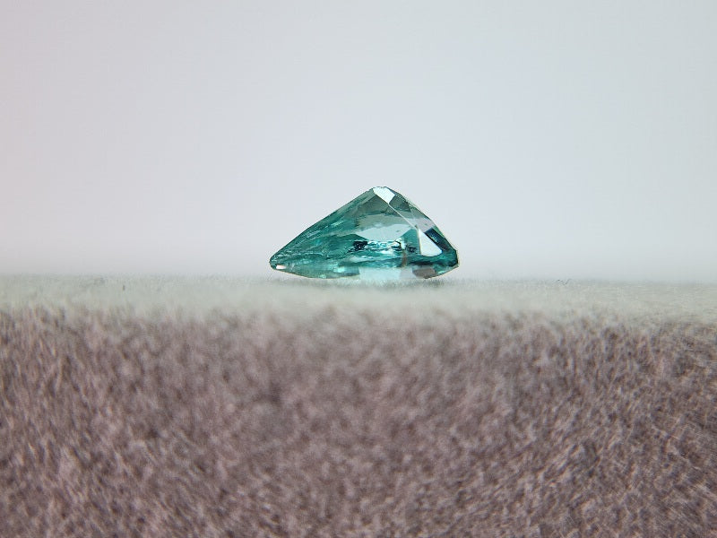 0468-2　アパタイト　0.64ct