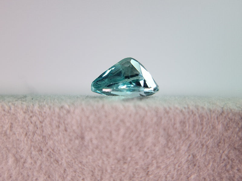 0468-4　アパタイト　0.78ct