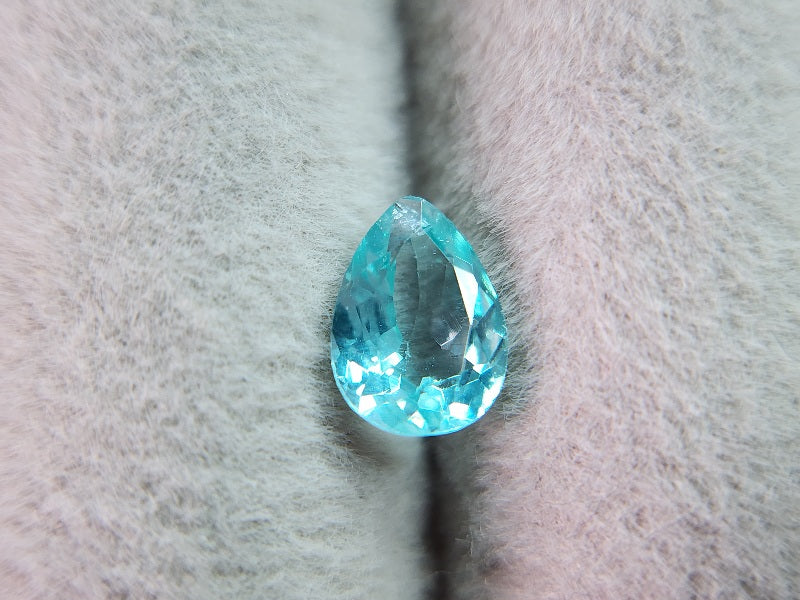 0468-5　アパタイト　0.71ct