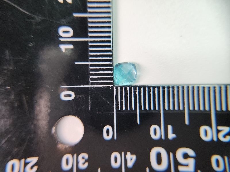 0460-6　アパタイト　0.61ct