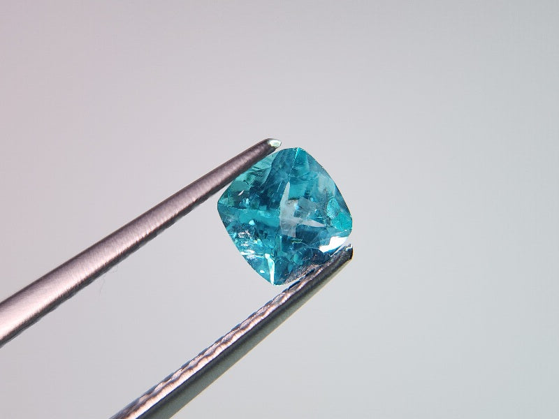 0460-7　アパタイト　0.56ct