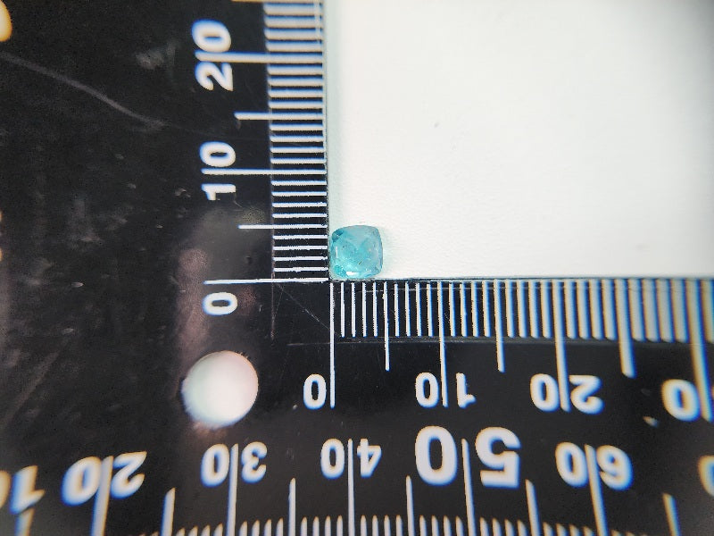 0460-7　アパタイト　0.56ct