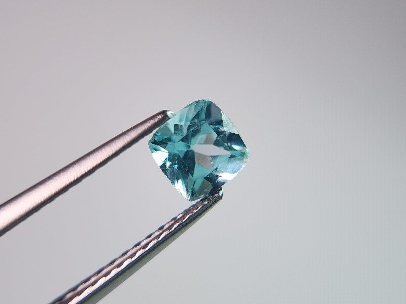 0460-8　アパタイト　0.71ct