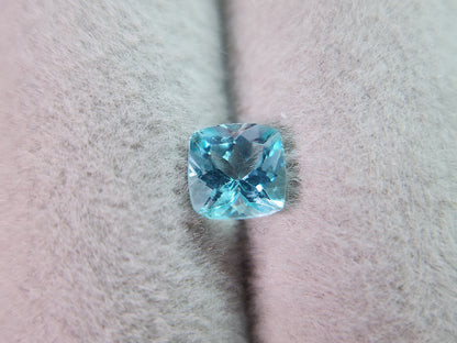 0460-8　アパタイト　0.71ct