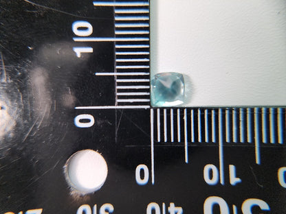 0460-8　アパタイト　0.71ct