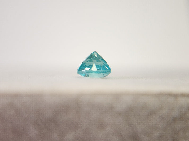 0464-3　アパタイト　0.70ct