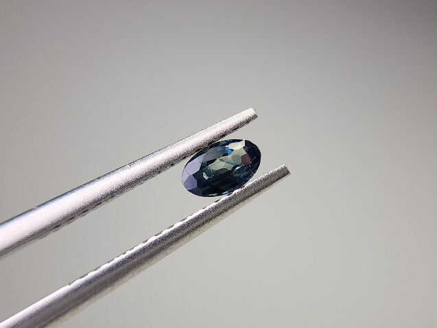 0154【ランダム発送】バイカラーサファイア【1石あたり約0.33ct】