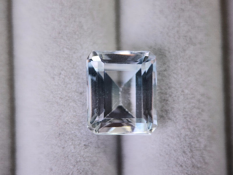 bc-TO-5 バイカラートパーズ 4.96ct