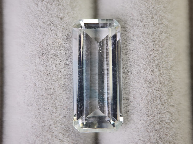 bc-TO-8 バイカラートパーズ 4.66ct