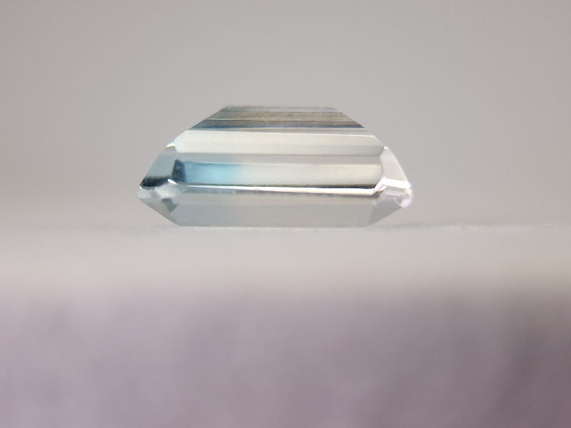 bc-TO-13 バイカラートパーズ　4.18ct