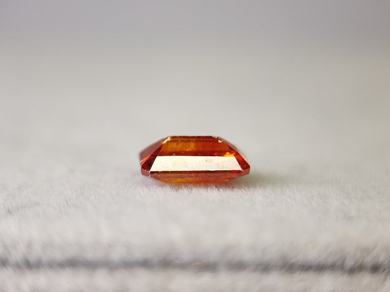 0773　スファレライト　0.98ct