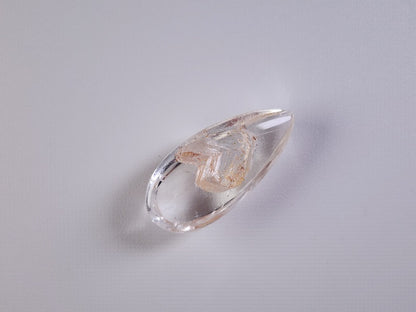 0887-11　クォーツインクォーツ　12.64ct