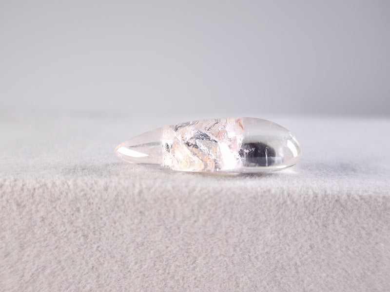 0887-11　クォーツインクォーツ　12.64ct