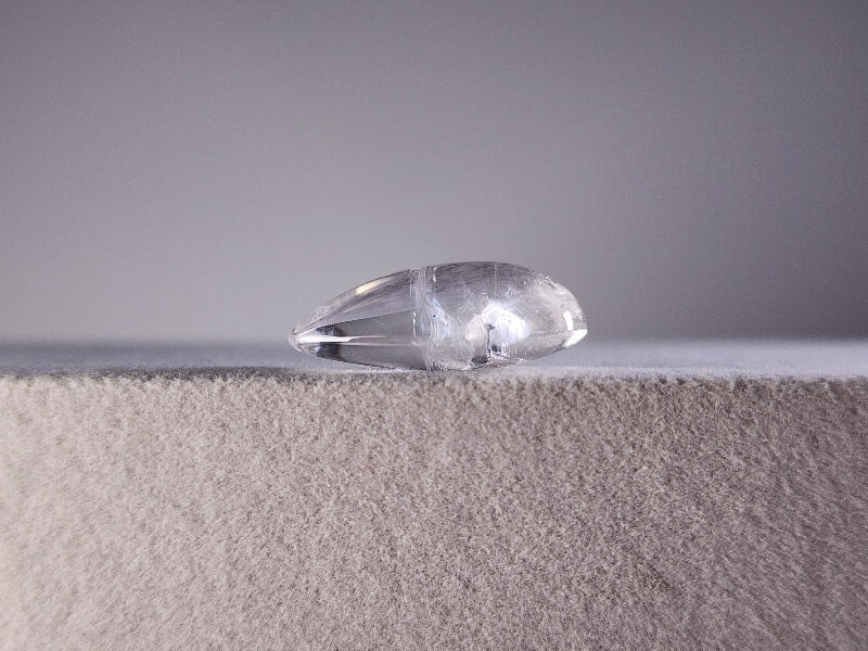 0887-12　クォーツインクォーツ　12.43ct