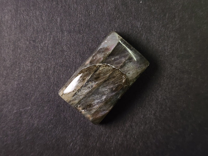 pi-LB-1　ピンクラブラドライト　29.62ct