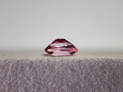 pi-TO-t-3　ピンクトパーズ(トリートメント)　1.45ct