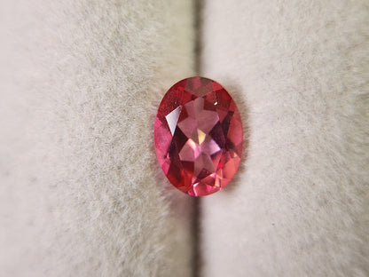 pi-TO-t-4　ピンクトパーズ(トリートメント)　1.42ct