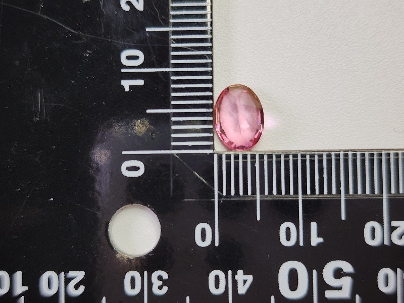 pi-TO-t-5　ピンクトパーズ(トリートメント)　1.37ct