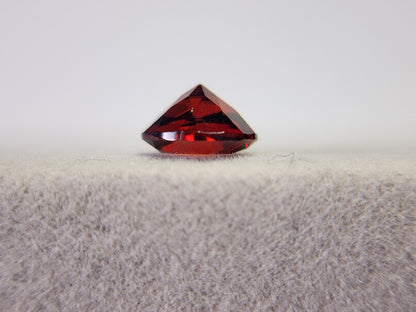 GA-18　ガーネット　1.53ct