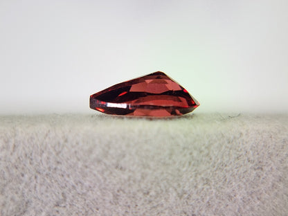 GA-8　ガーネット　1.36ct
