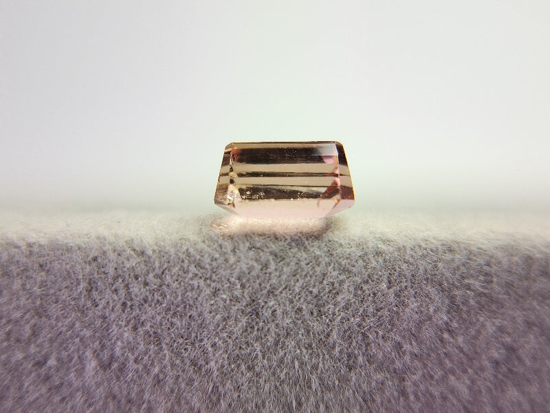 0879-31  トルマリン  0.72ct