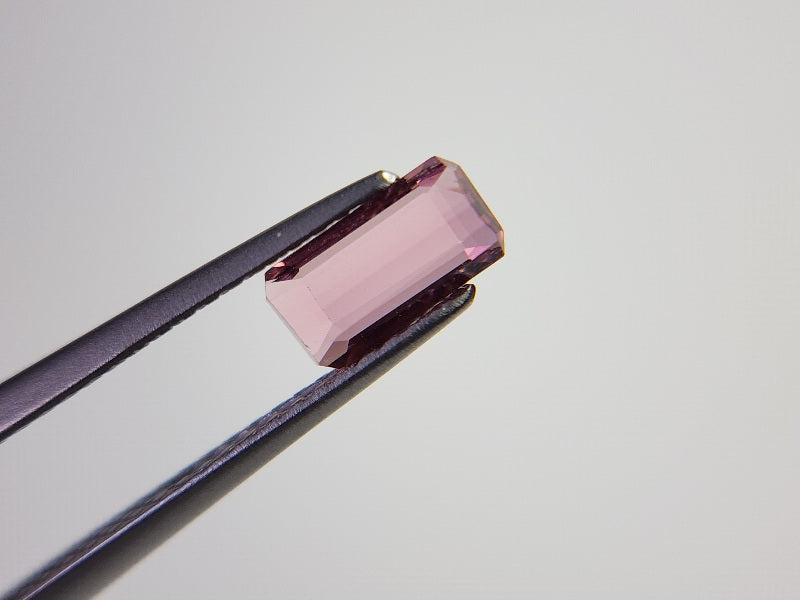 0879-33　トルマリン  0.70ct　