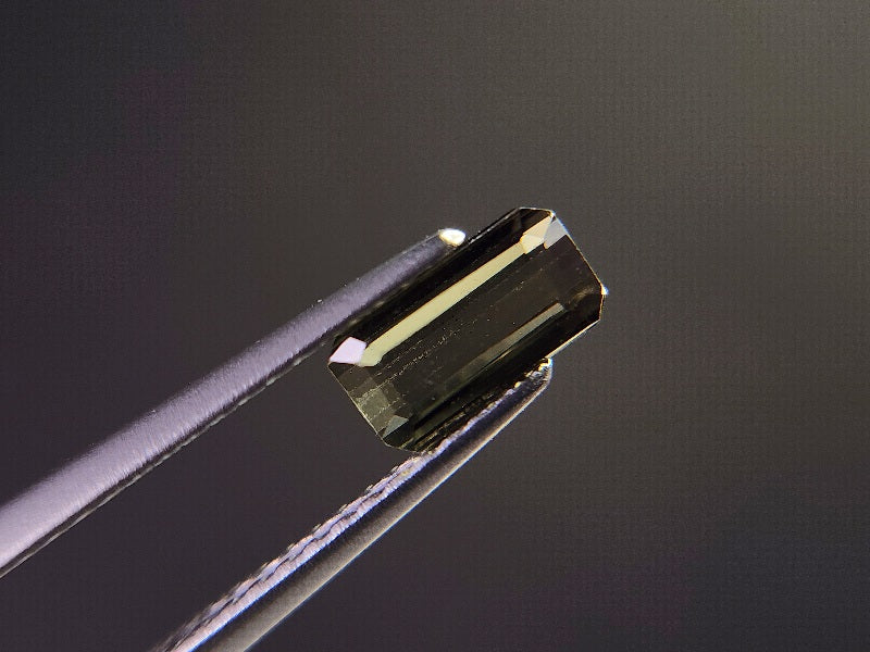 0879-35　トルマリン  0.70ct　