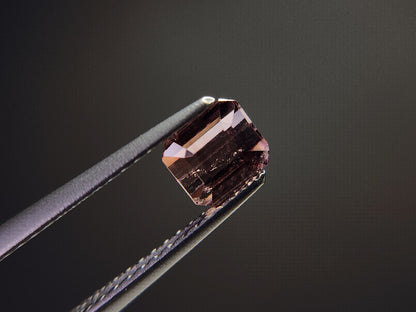 0879-41　トルマリン  0.66ct　