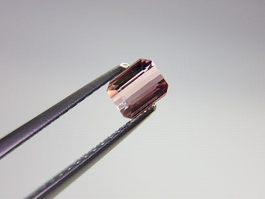 0879-66　トルマリン  0.52ct　