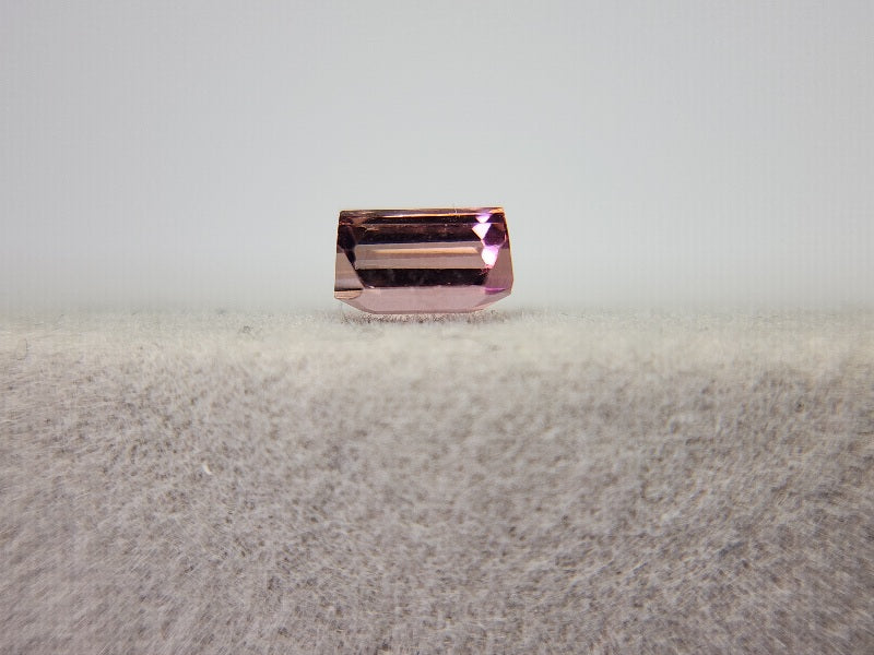 0879-66　トルマリン  0.52ct　