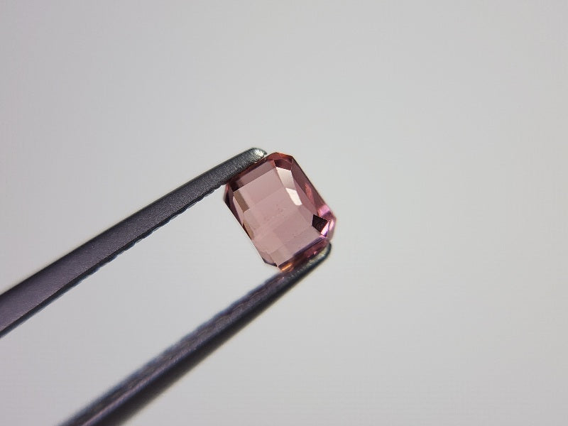 0879-67　トルマリン  0.52ct　