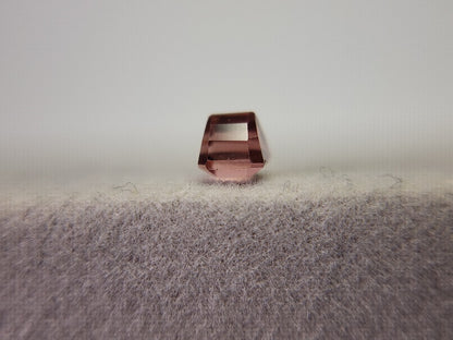 0879-67　トルマリン  0.52ct　