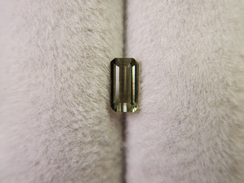 0879-68　トルマリン  0.52ct　