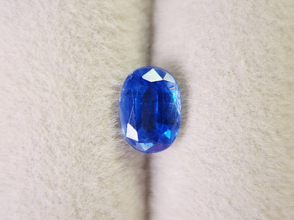 0035-1-42  カイヤナイト  1.09ct