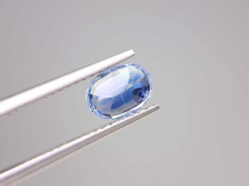 0035-1-43　カイヤナイト　1.05ct