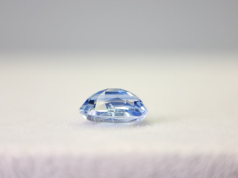 0035-1-43　カイヤナイト　1.05ct