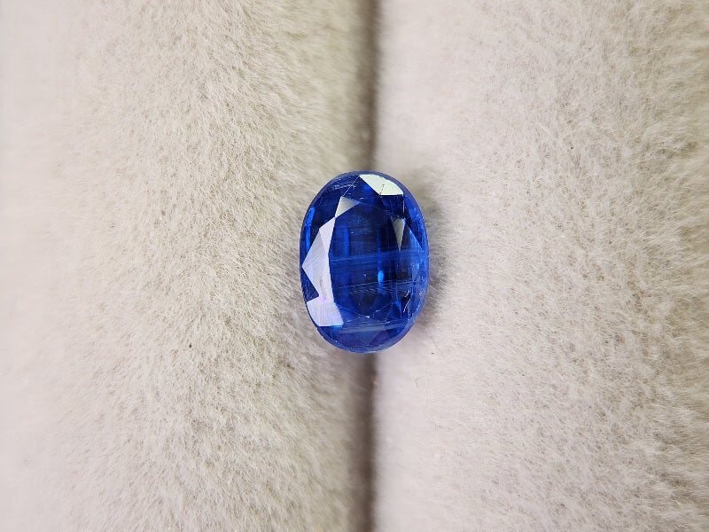 0035-1-44　カイヤナイト　1.02ct