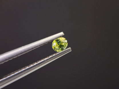 0932-1-18　スフェーン　0.11ct