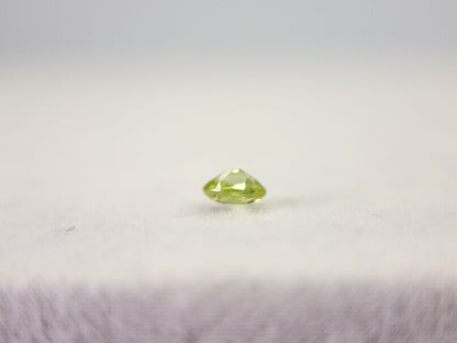 0932-1-19　スフェーン　0.11ct