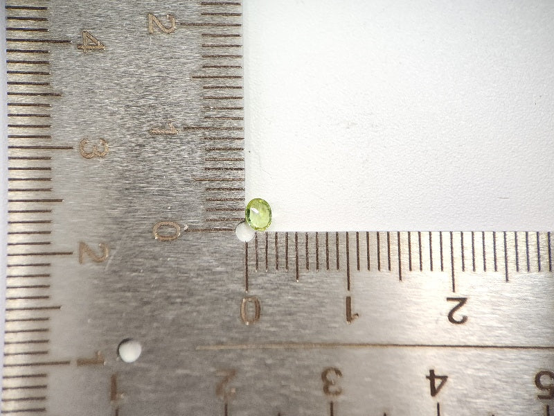 0932-1-19　スフェーン　0.11ct